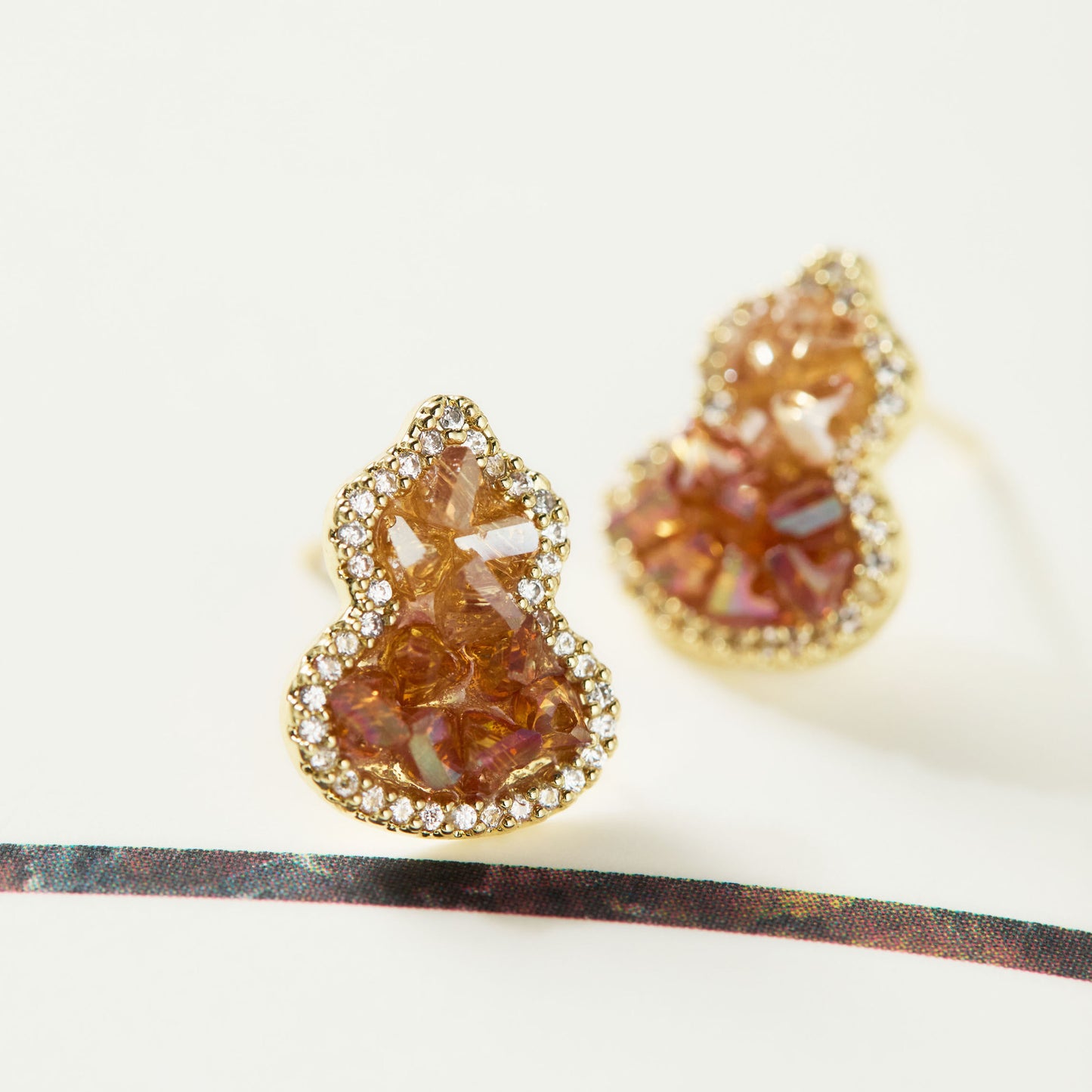Gold Magic Color Ear Light Luxury Zircon Earrings