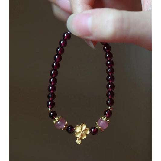 Women's Gilded Peach Blossom For All Match Special Interest Light Luxury Bracelets