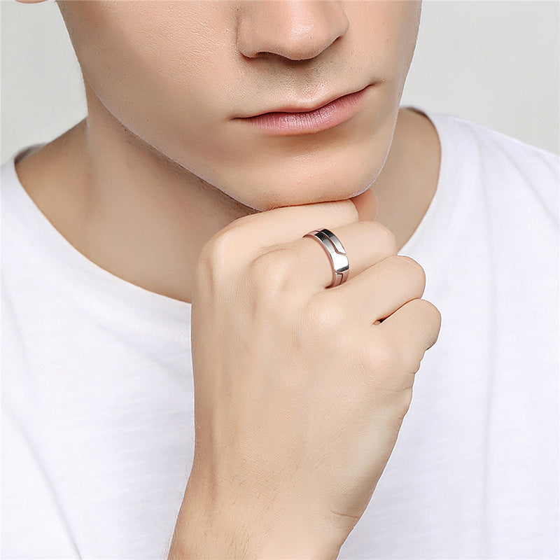 Beautiful Shaped Personality Cutting Niche Design Ring