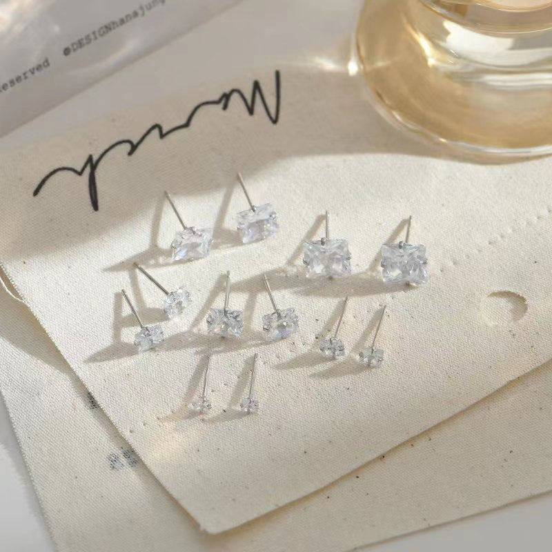 Women's Zircon For Simple Graceful Petite Raise Earrings