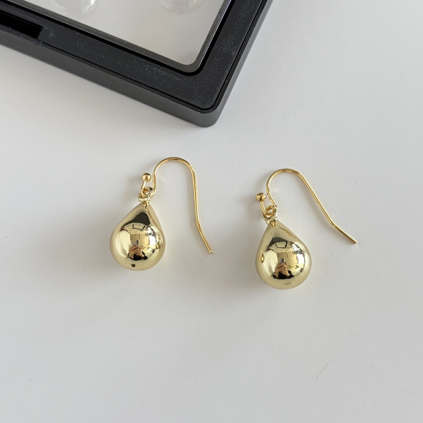 Procurement Service Of Korean Water Drop Ball Earrings