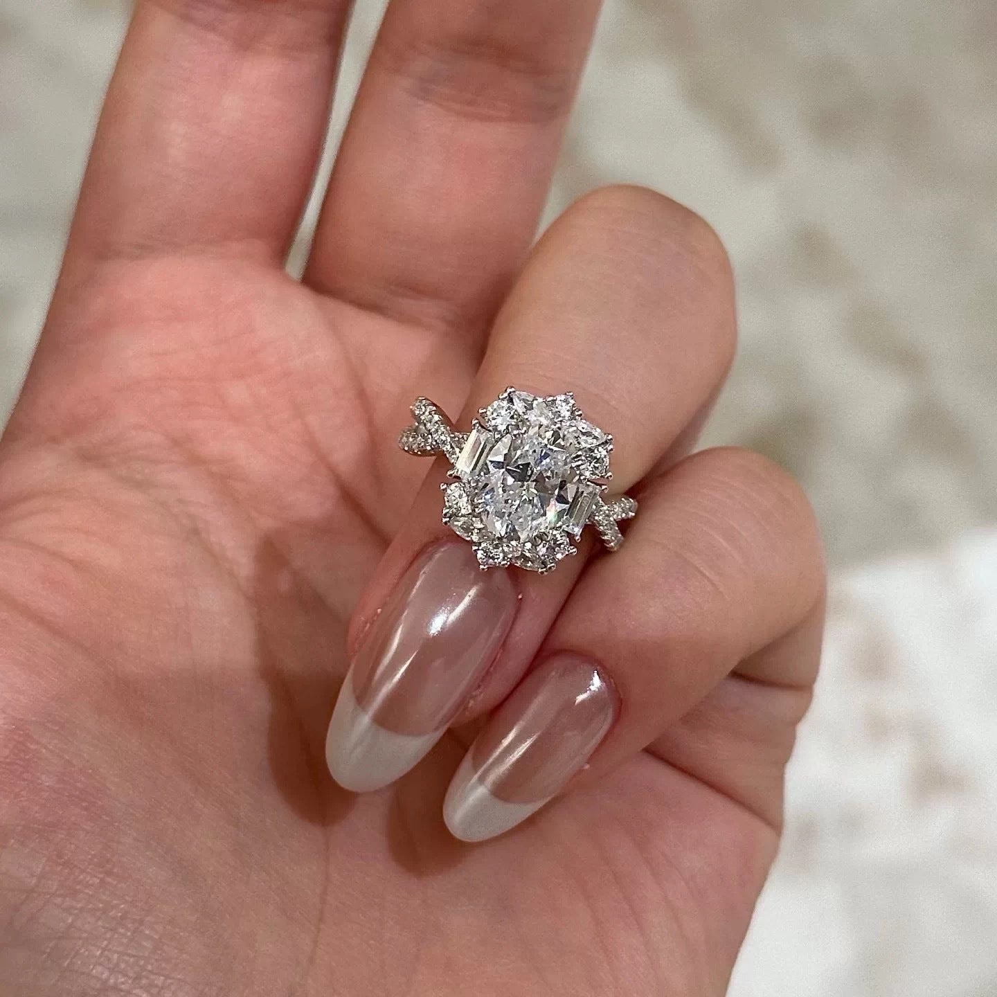 High Sense Graceful Fashionable Zircon Index Ring