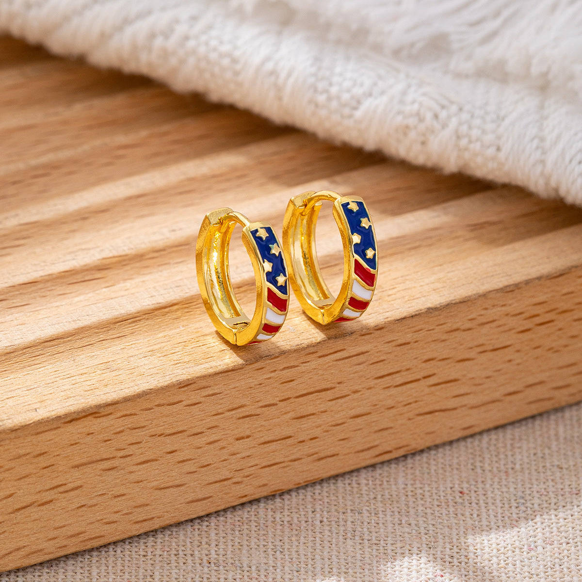 French Retro Fashion Creative Color Summer Metal Ear Buckle
