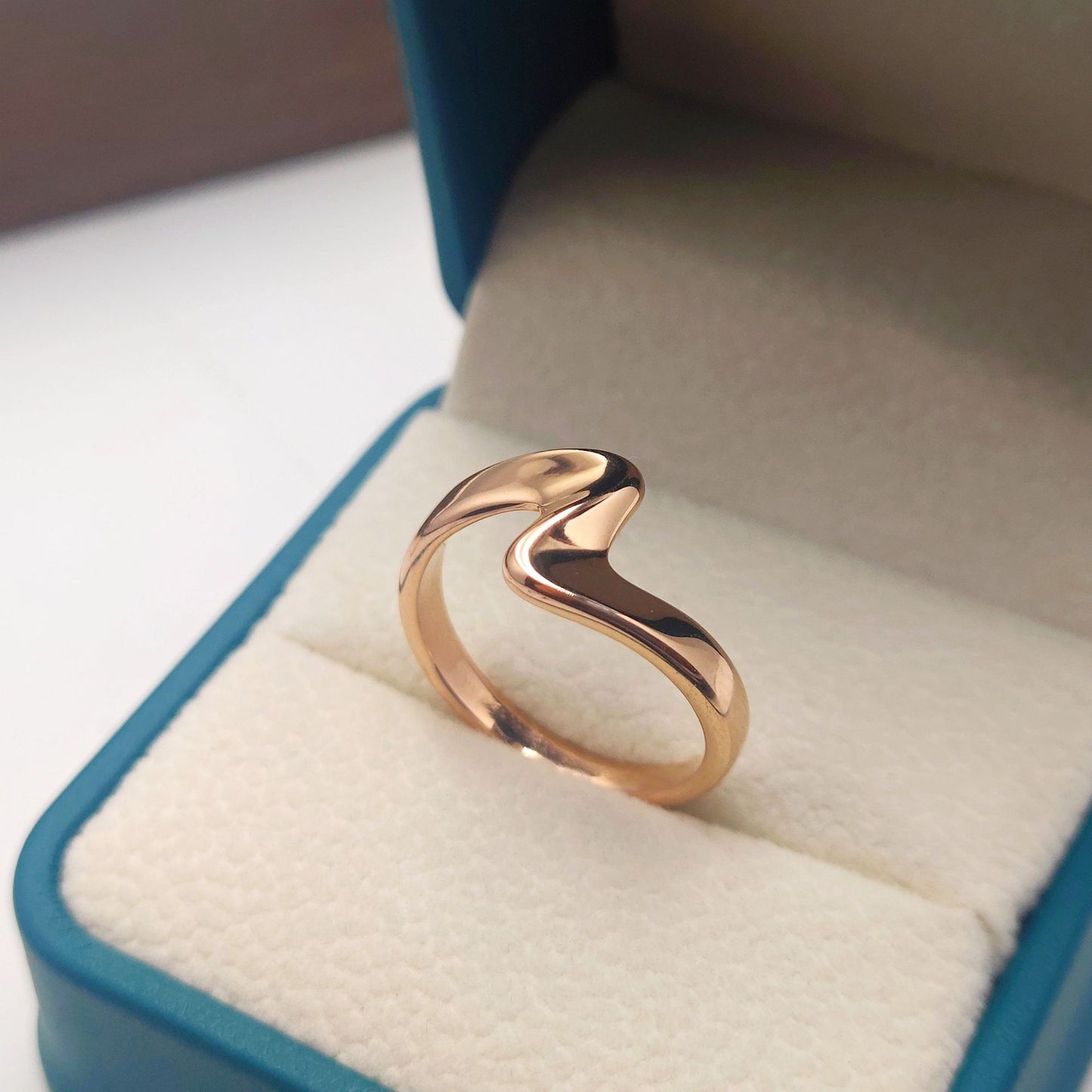 Wind Stainless Steel Vacuum Gold Plating Ring