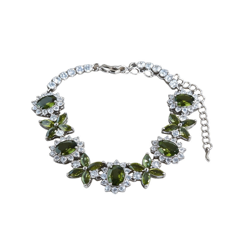 Women's Zircon Oval Flower Unique Design Simple Fashion Exquisite Light Luxury Bracelet