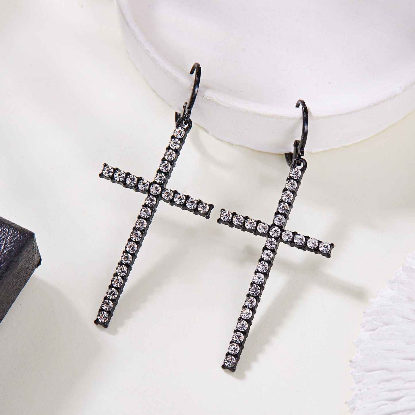 Women's High-grade Temperament Cross Pearl Rhinestone Asymmetric Earrings