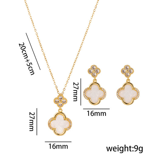 Steel Clover Suite Light Luxury Graceful Necklaces