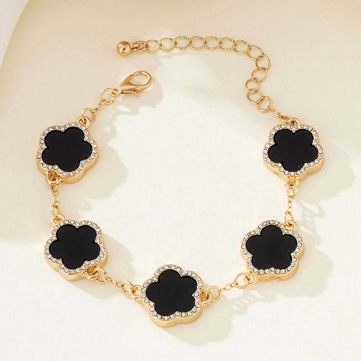 Fashion Elegant Lucky Five Petal Flower Female Bracelet
