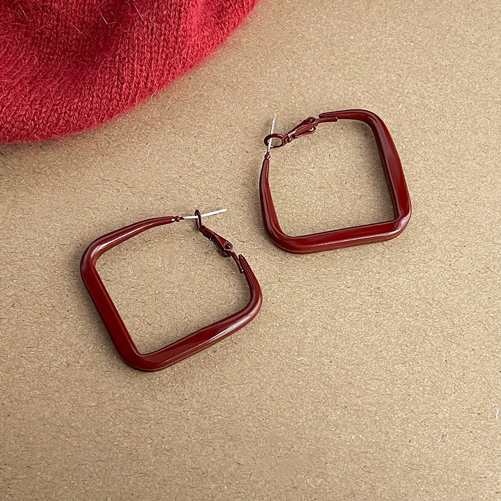 Women's Korean Style Metal Alloy Pearl High-grade Long Stall Light Stud Earrings