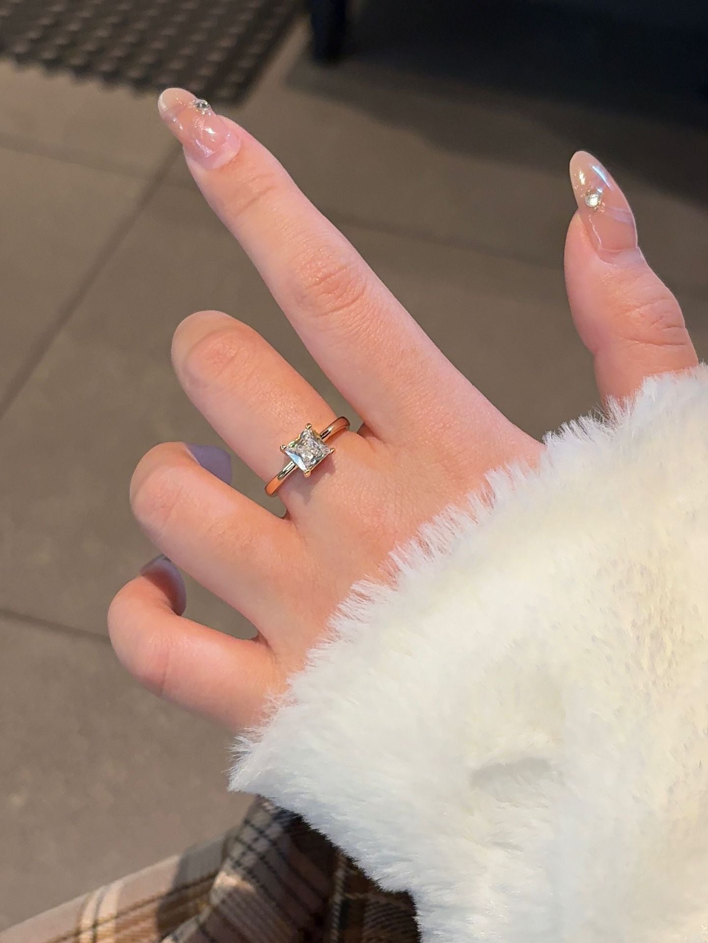 Affordable Luxury Fashion Zircon Elegant High Sense Ring