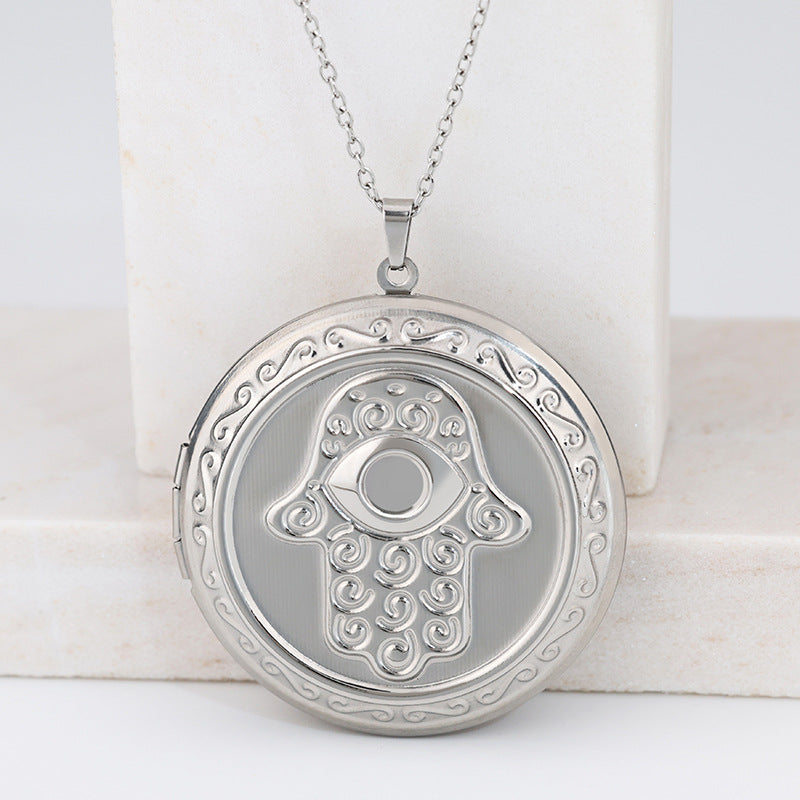 Steel Box Carved Personalized Creative Lucky Necklace
