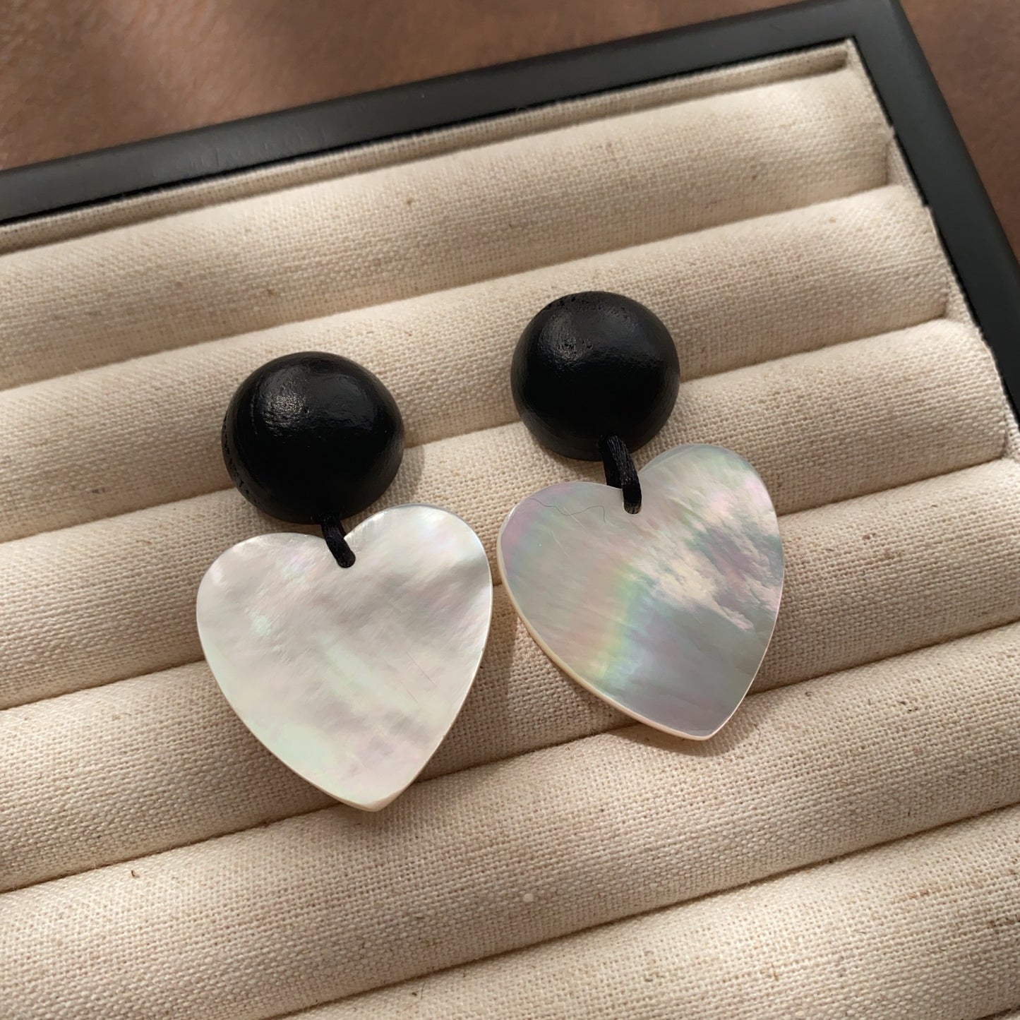 Solid Wood Fritillary Shell Geometric Eardrops Mild Luxury Retro Fashion Rings