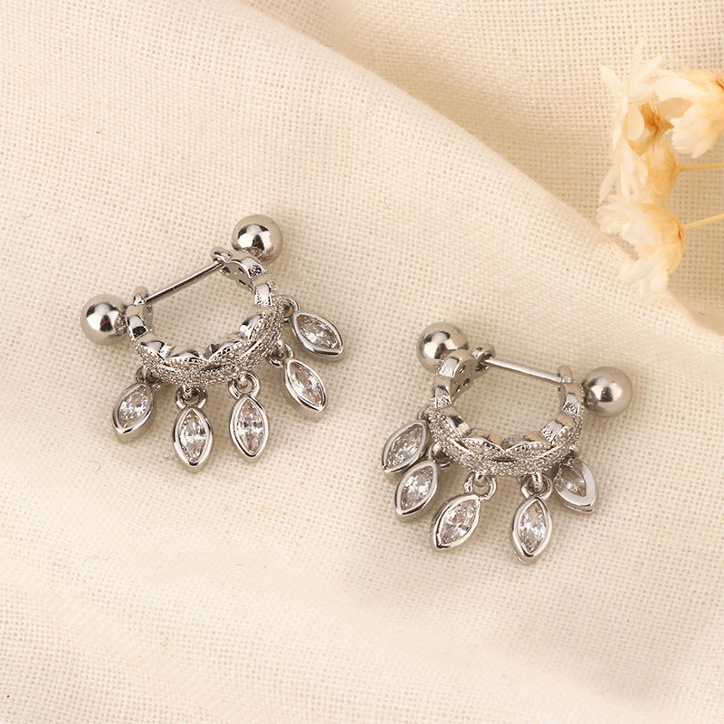 Bone Female Niche Design Advanced Screw Tightening Buckle Fashion Earrings