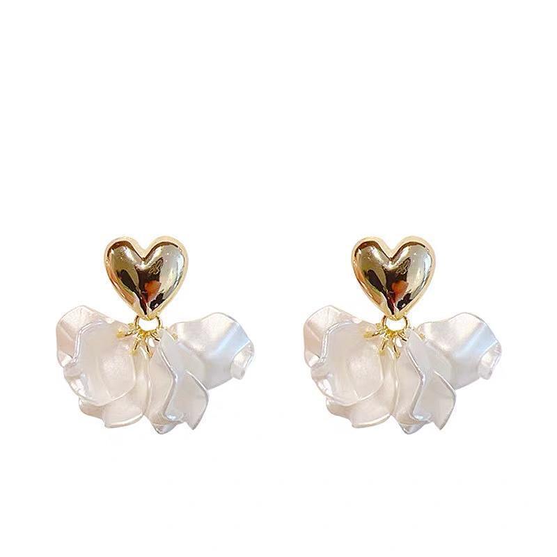 Women's Colorful Water Drop Rose Pearl Petals Mori Temperament Three-dimensional Flower Earrings