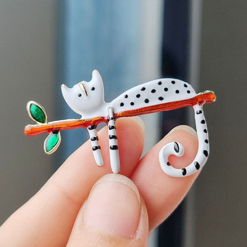 Cartoon Oil Dripping Kitten Brooch Female Niche Pin Animal Brooches