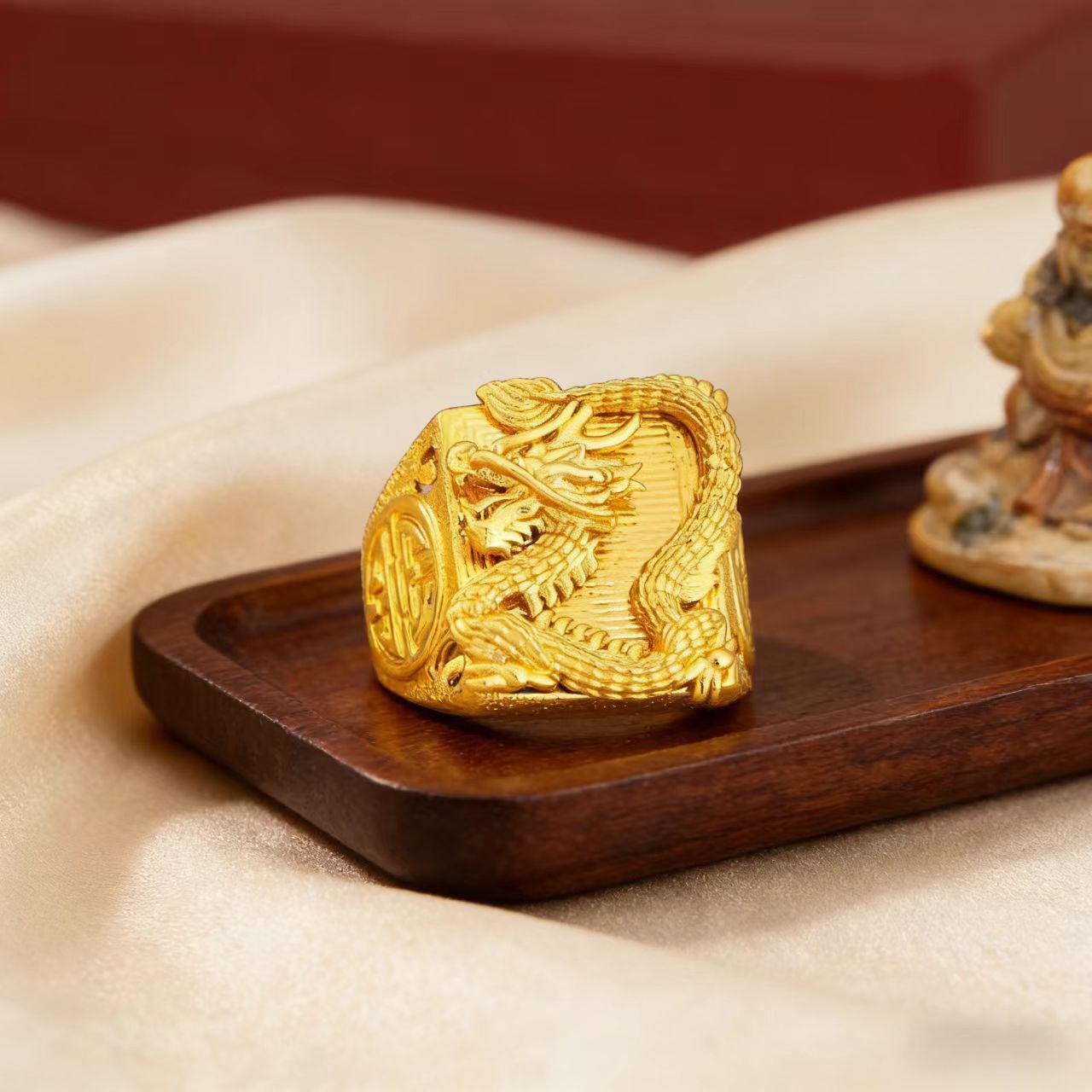 Men's Vietnam Placer Gold Fashion High Sense Tyrannosaurus Adjustable Opening Ring