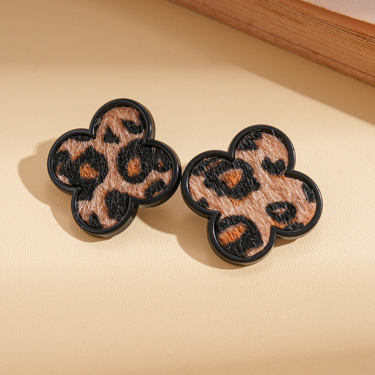 Chinese Style Coffee Color Wooden Bead Light Luxury High-grade Mori Rings