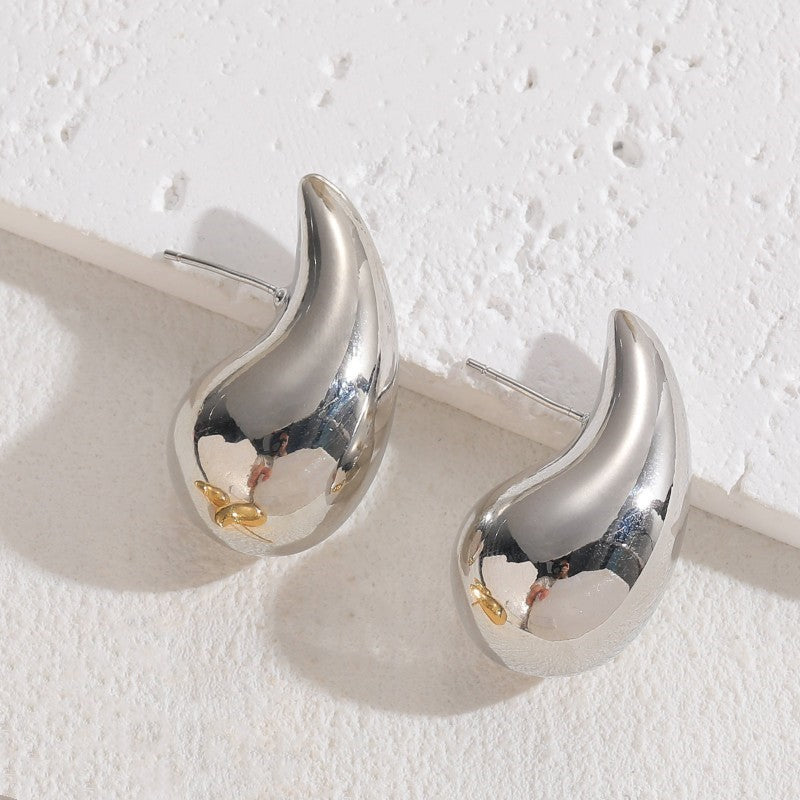 High Sense Water Drop Ear Cold Wind Little Earrings