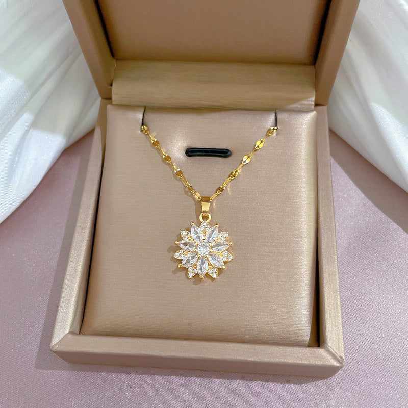 Full Diamond Real Gold Female Lucky Necklaces