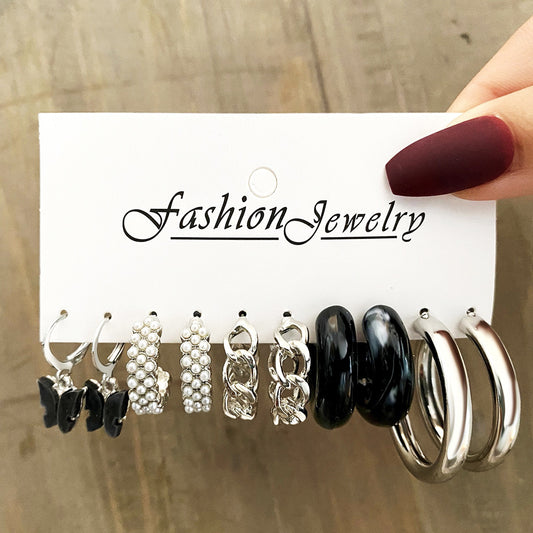 Combination Wind Black Butterfly Simple Alloy Type Chain Embedded Rings
