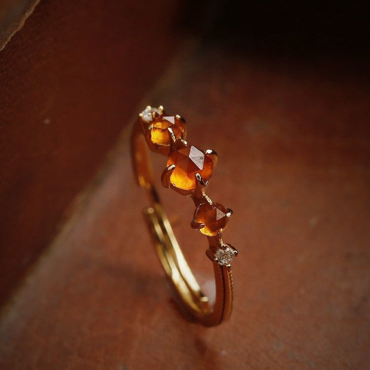 Women's Fantasy Orange Garnet High-grade Retro Temperament Rings