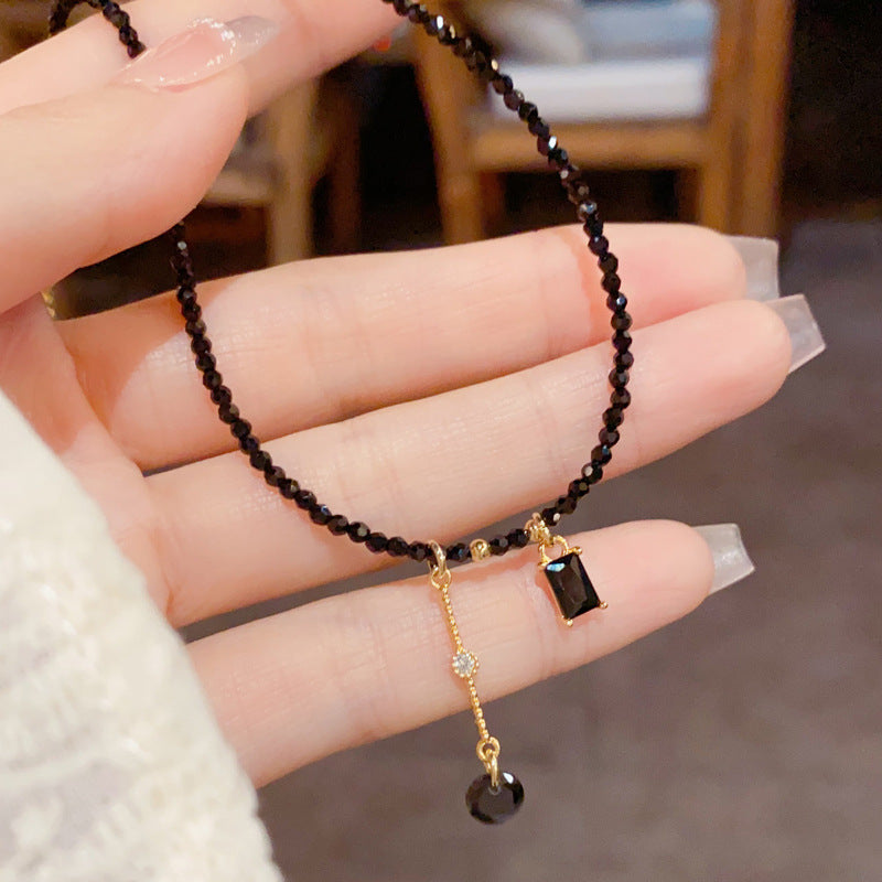 Crystal Tassel Female Niche Retro Fashion Light Luxury Temperament Clavicle Necklace