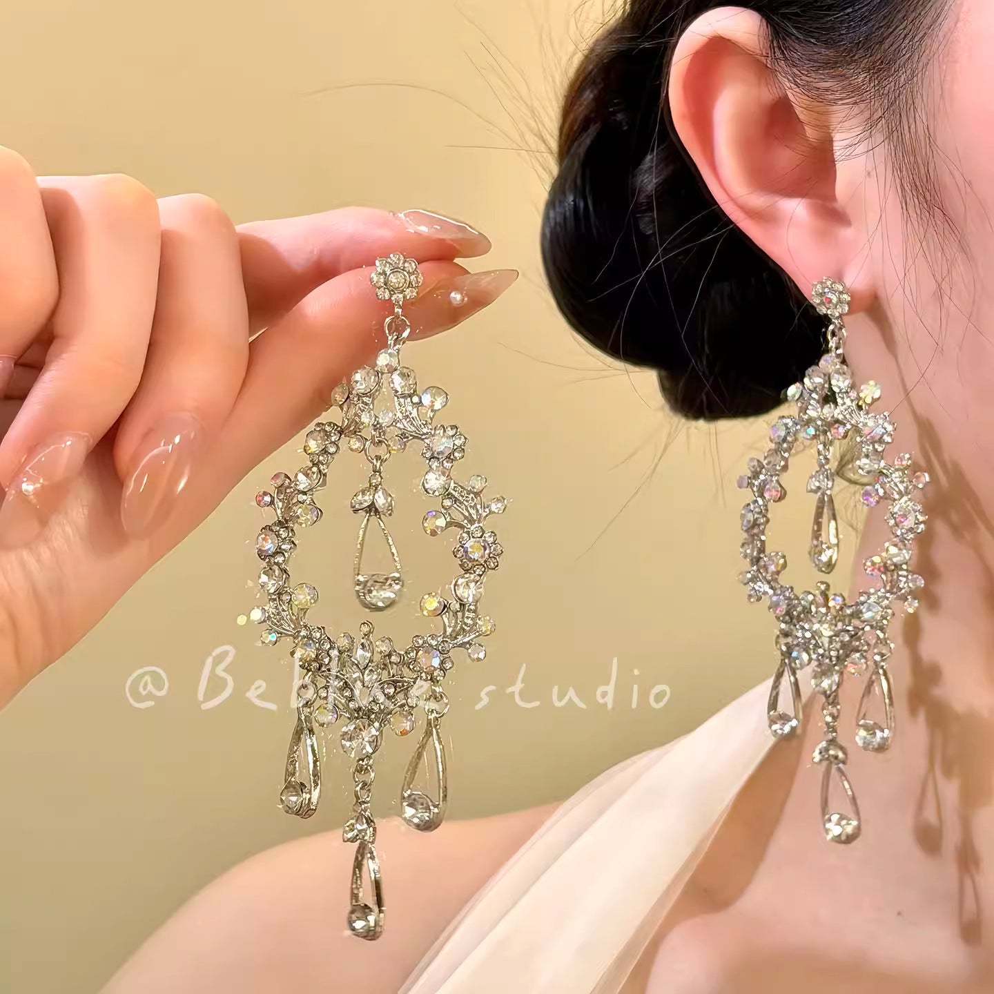 Flash Entry Lux Premium Flower Cutout Rings