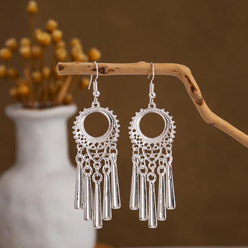 Miao Sier Personality Hollow Out Leaf-shaped Fashion Earrings