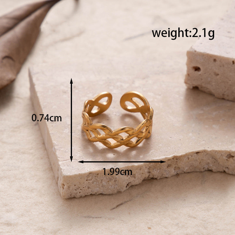 Steel Fashion Stainless Love Snake-shaped Ginkgo Leaf Special Ring