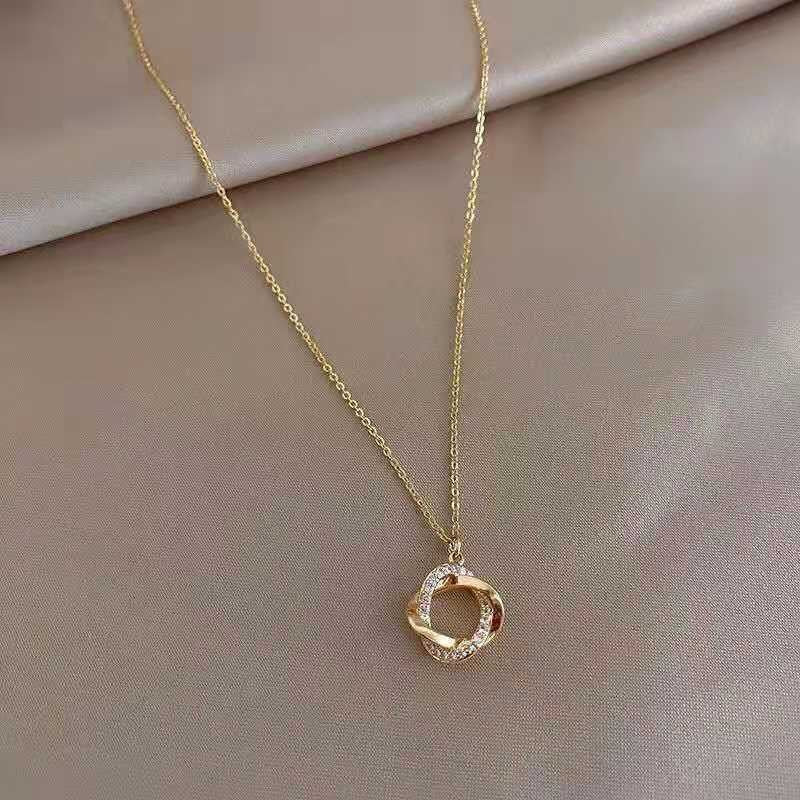 Cool Style Fairy Exquisite Simple Geometric Cross Clavicle Necklace