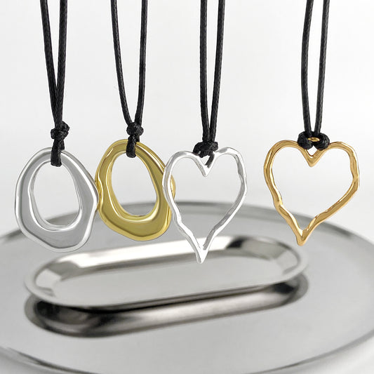 Irregular Heart Hollow Alloy Geometric Wax Necklaces