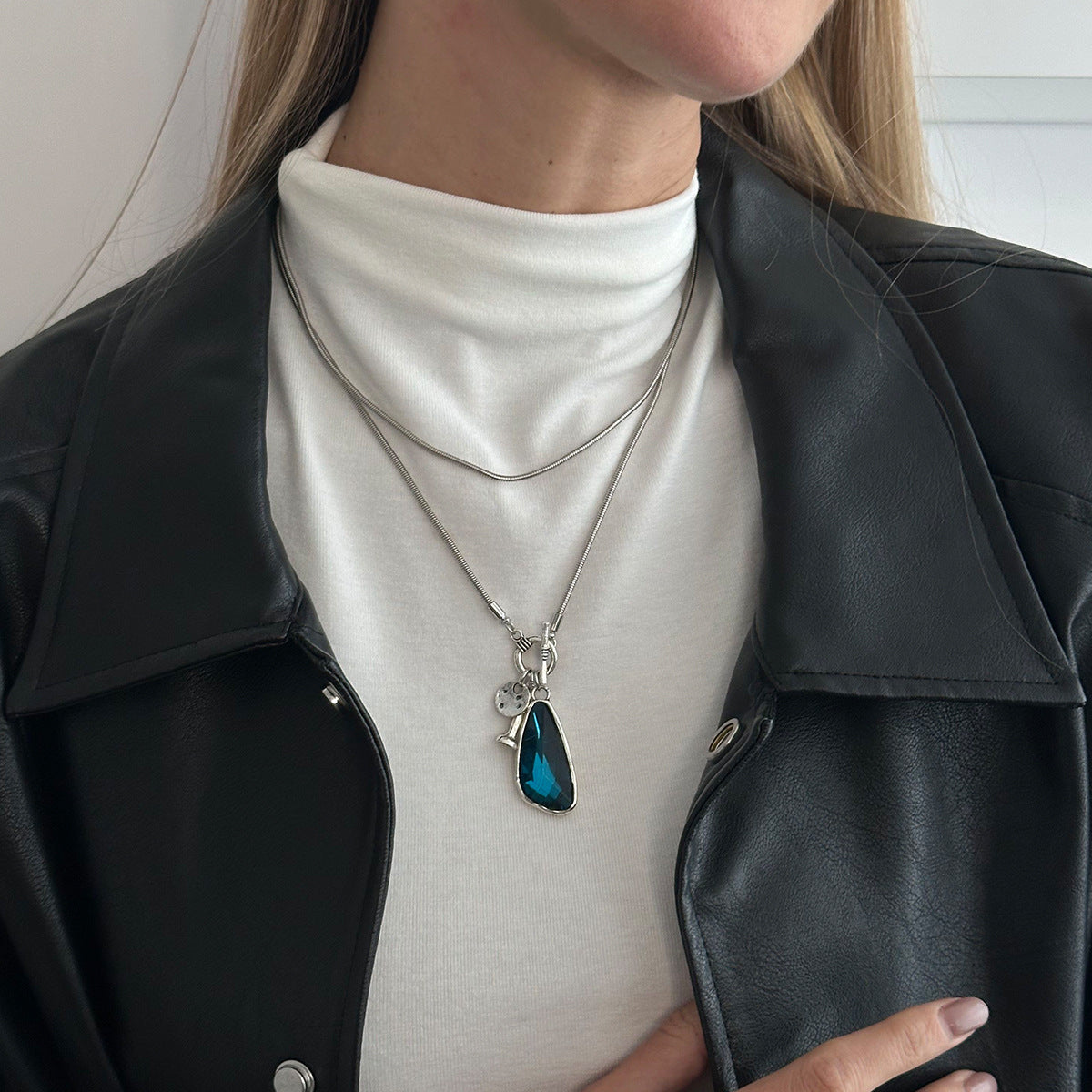 Design Sense Niche Diamond Geometric Creative Clasp Necklaces