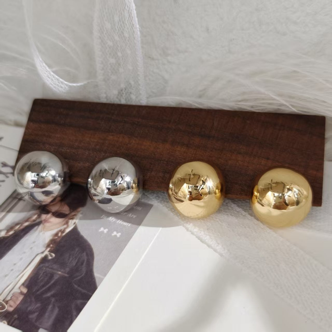 Ji Xu Sier Metal Ball Retro Easy Matching Summer Simple Earrings