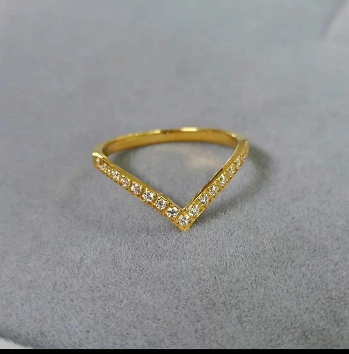 Women's V-shaped Titanium Steel Washed Simple Fashion High-grade Light Rings