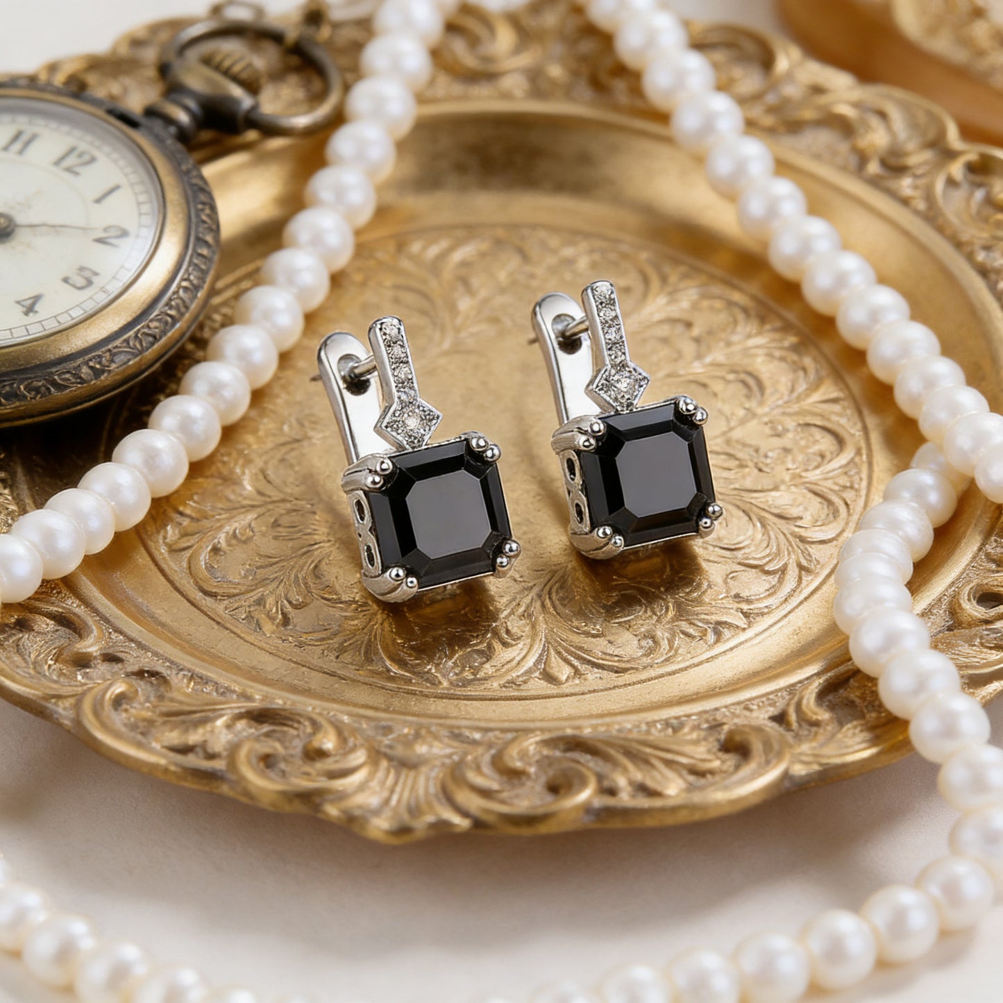 Light Luxury Colorful Crystal Princess Square Meters Clip Advanced Niche Ear Buckle