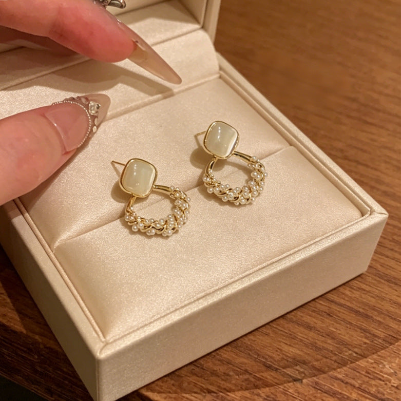 Temperament Inlaid Zircon Delicate Pearl High-grade Light Luxury Korean Style Stud Earrings