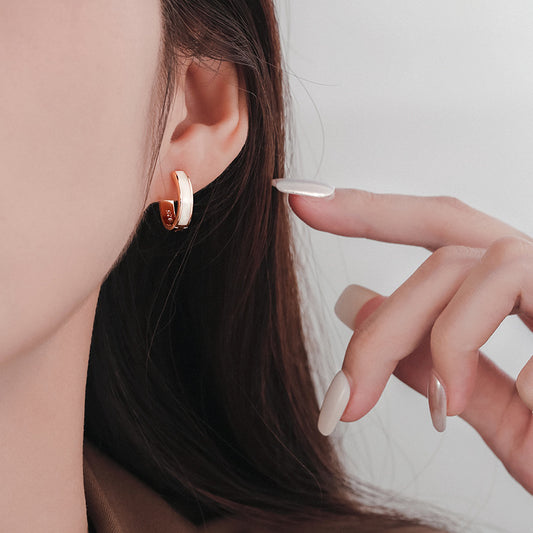 Women's Vintage Shell Trendy Niche Design High-grade Ear Rings