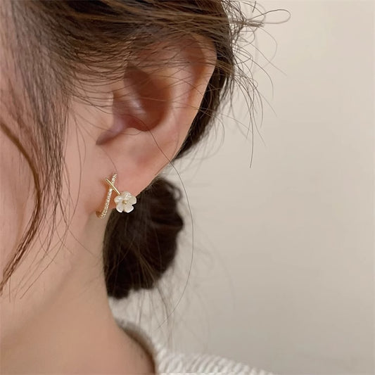 Women's Shell Flower Trendy Niche Design High-grade Light Rings