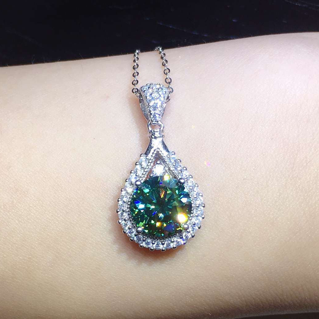 Imitation Maldives Blue Green Diamond Eight Hearts Arrows Pendants