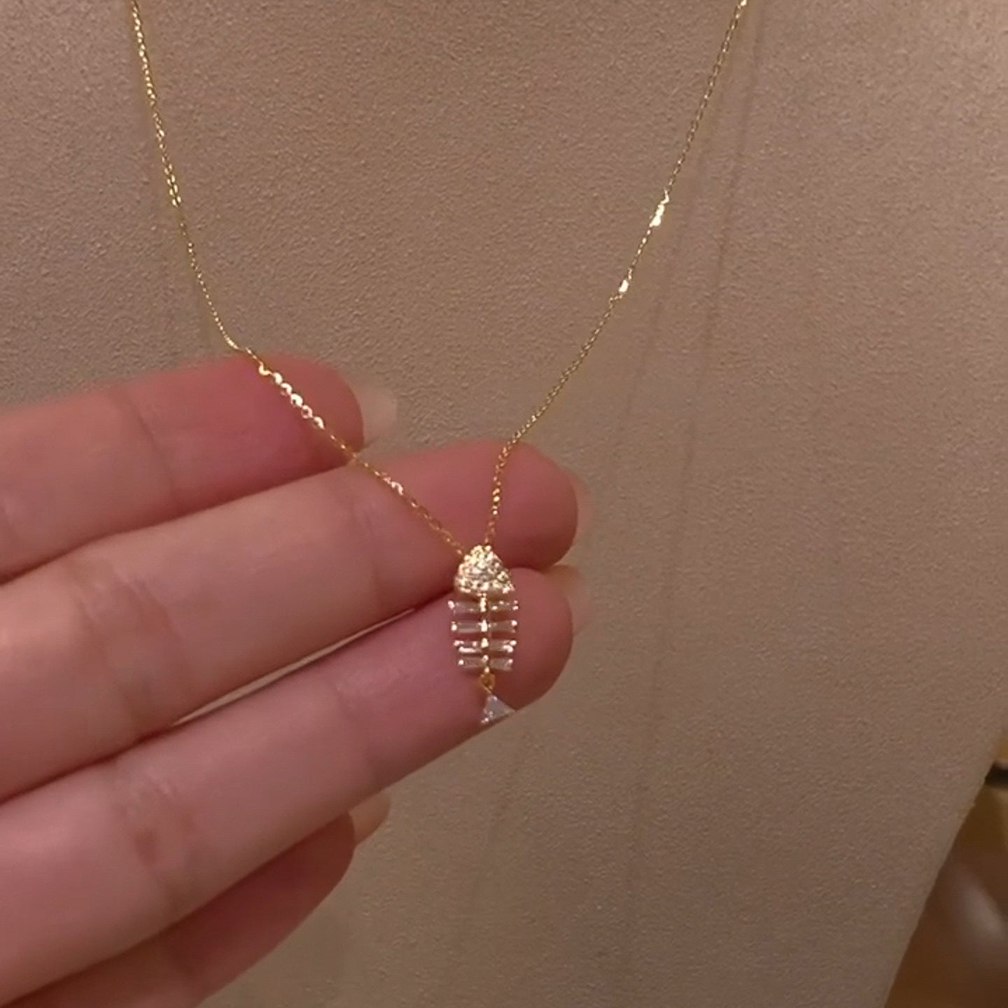 Women's Fish For Light Luxury Minority High-grade Gold Fishbone Pendants