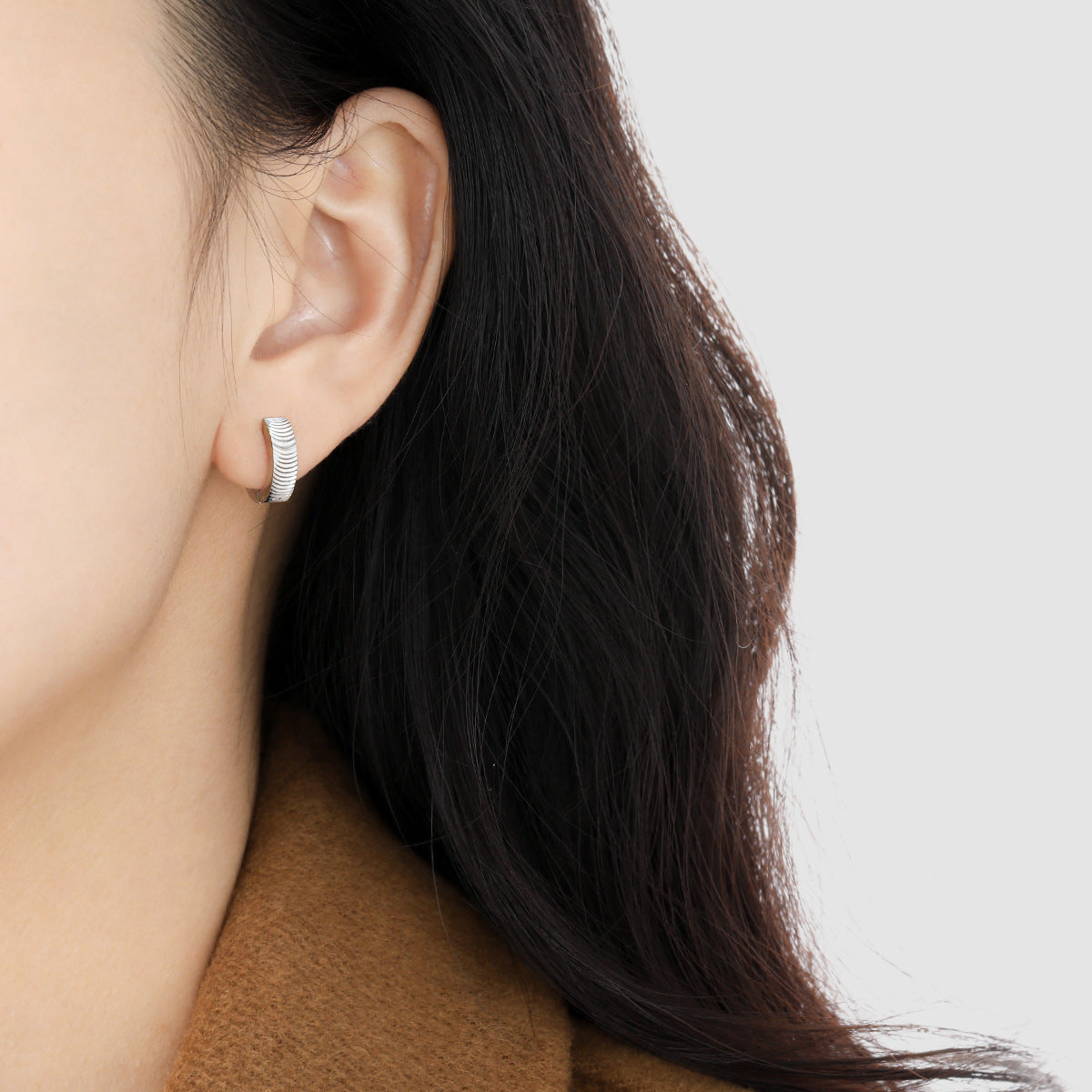 Style Fashion Simple Cat Eye Pattern Batch Flower Clip Personalized Ear Buckle