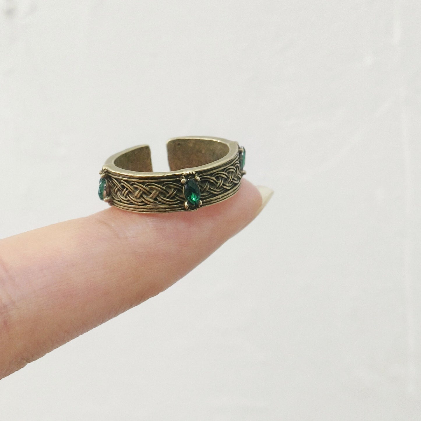 Retro Goth Gothic Butterfly Open Niche Ring