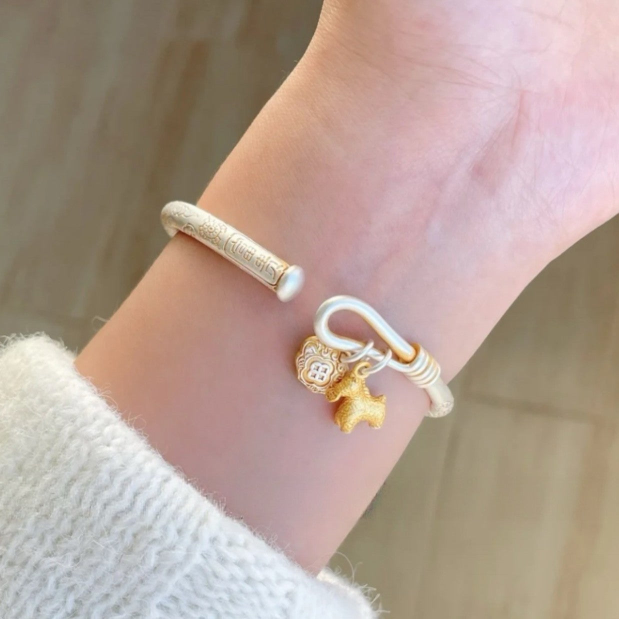 Safety Lock Chinese Style Gold Words Horse Female Plated Sterling Bracelet