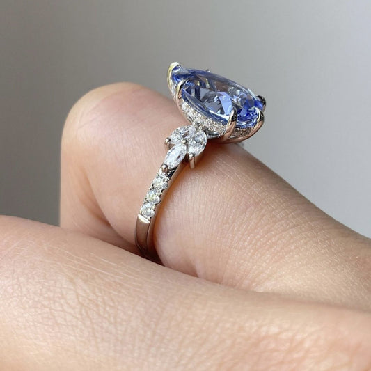 Women's Graceful Sapphire Artificial Zircon Engagement Rings