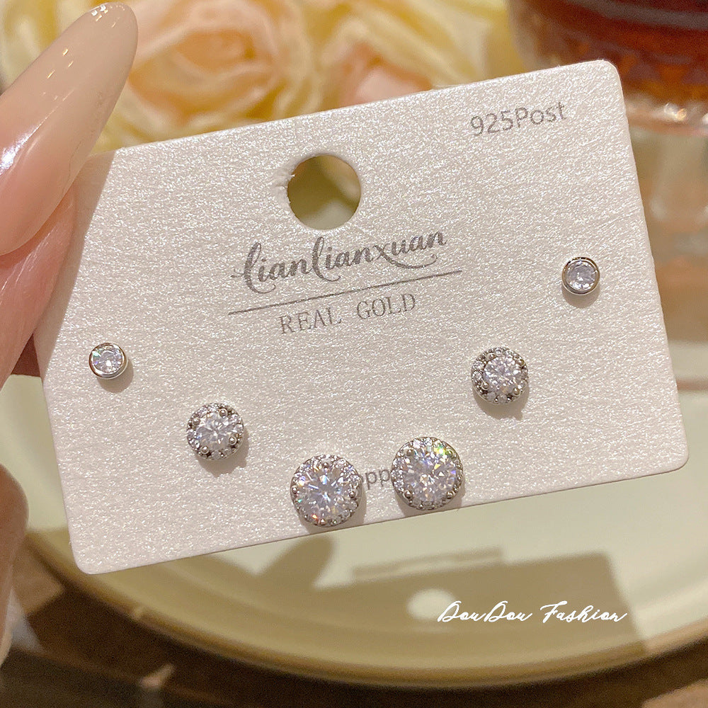Women's Needle One Card Three Pairs Earings Small Delicate Summer High-grade Stud Earrings