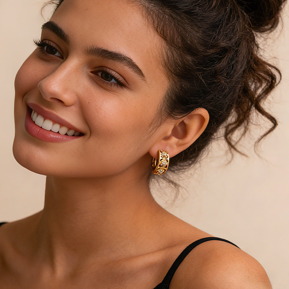 Cross Single Clip Refreshing Stylish Hollow Ear Buckle
