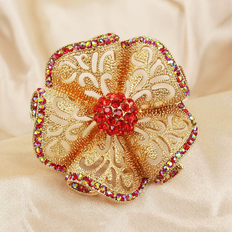 High-grade Flower Open Noble Elegance Retro Hollow Ring