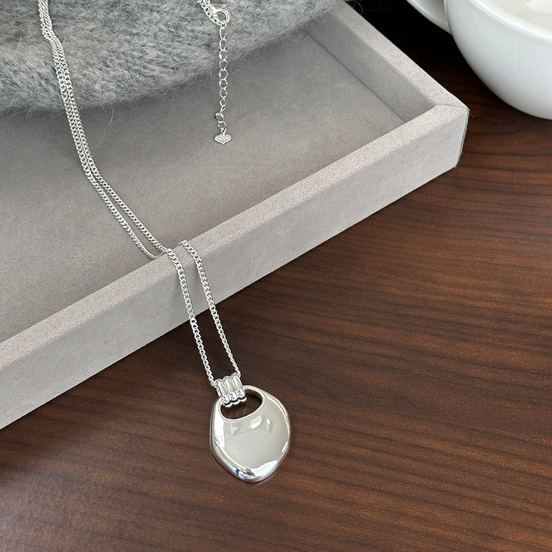Light Luxury Minority Sier Sweater Design Clavicle Necklace