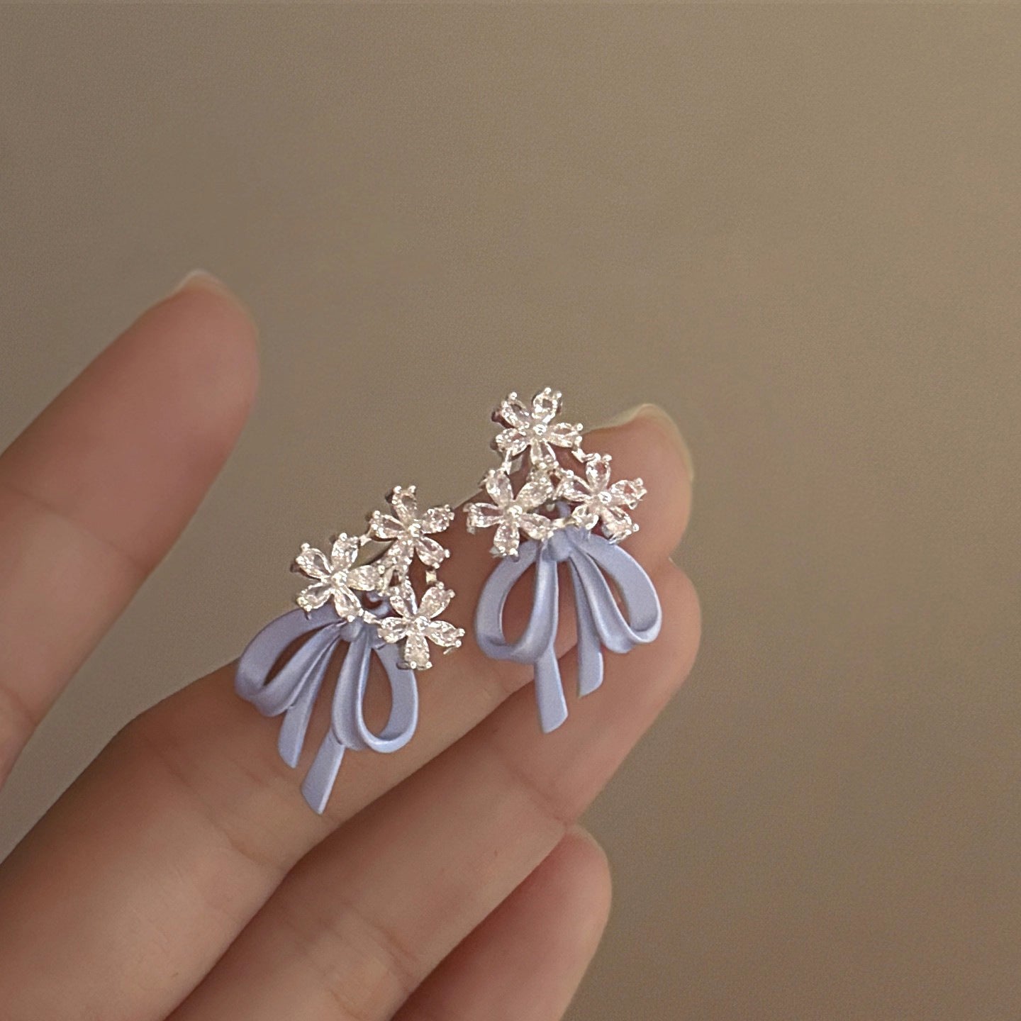 Women's French Style Sparking Zirconium Bridal Bouquet For Niche Design Earrings