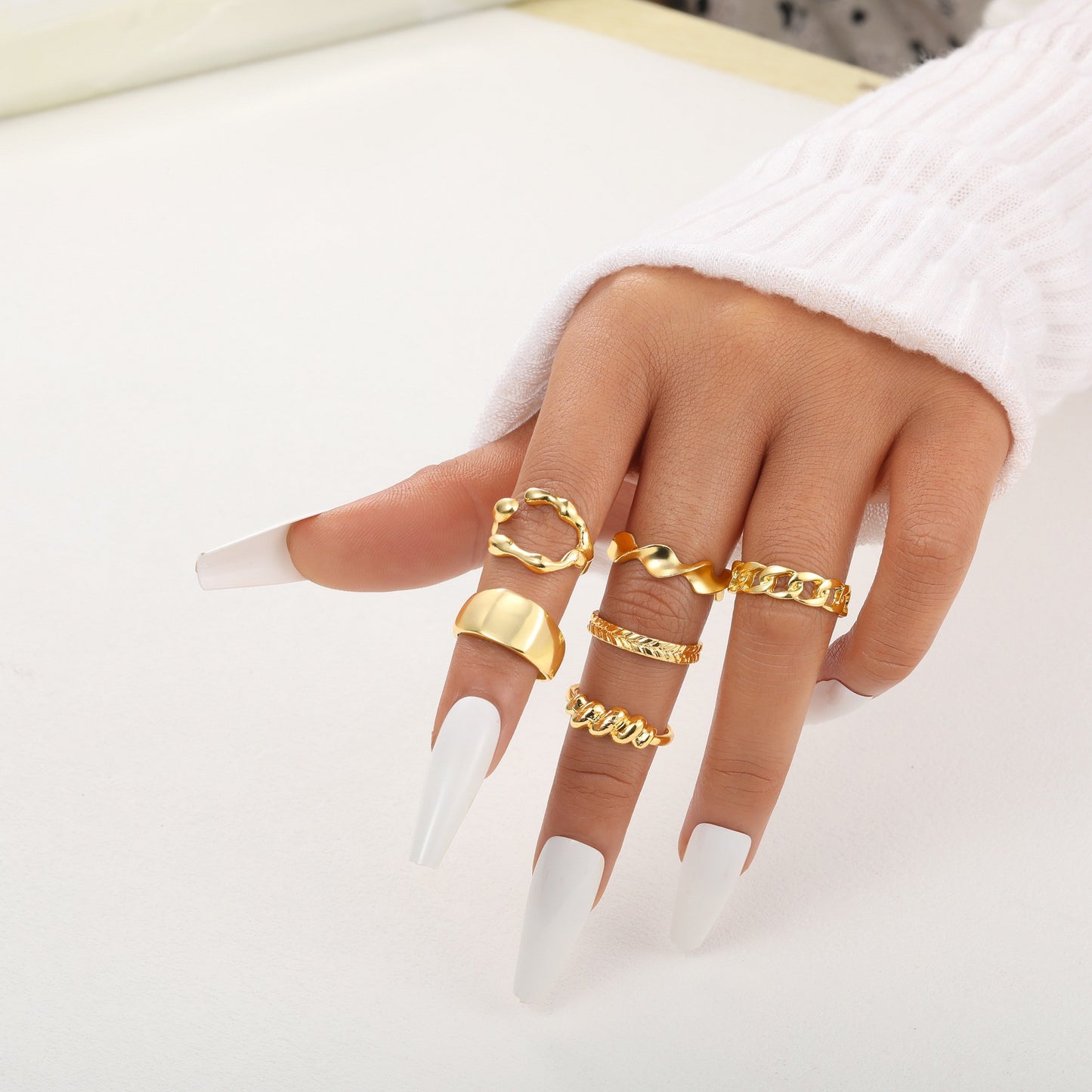 Women's Butterfly Loving Heart With Opening Fashion Rings